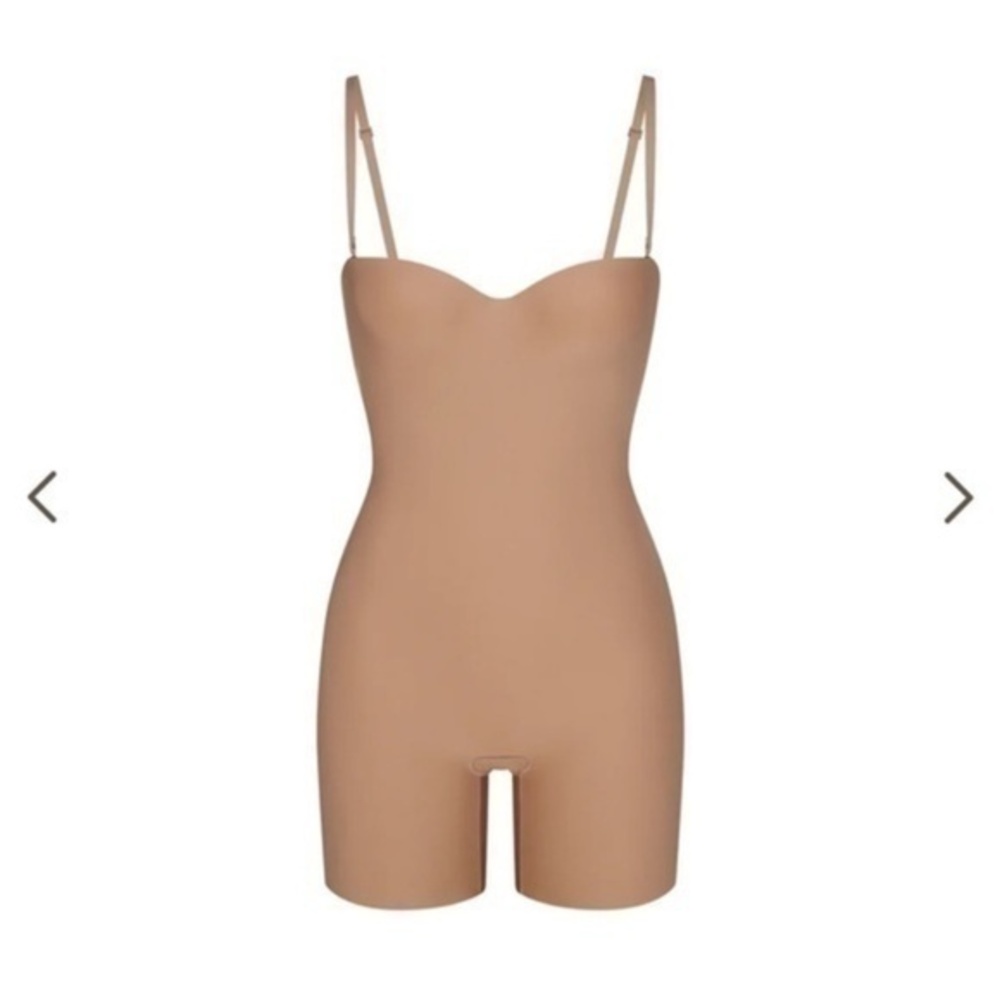SKIMS BODY UNDERWIRE MID THIGH BODYSUIT BEIGE SIENNA XXS